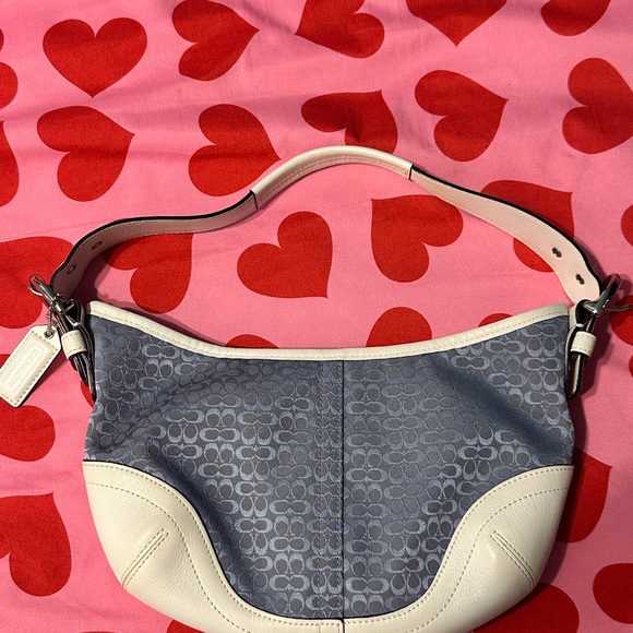 Coach Mini Hobo - Picture 4 of 5